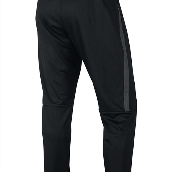 New Nike black with gray style 940241-010 - Picture 2 of 3